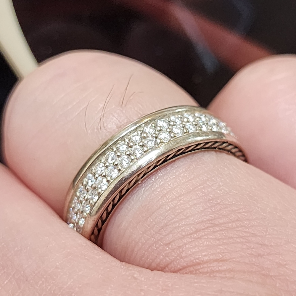 David Yurman Streamline Two Row Band Ring with Pave Diamonds - Picture 4 of 6